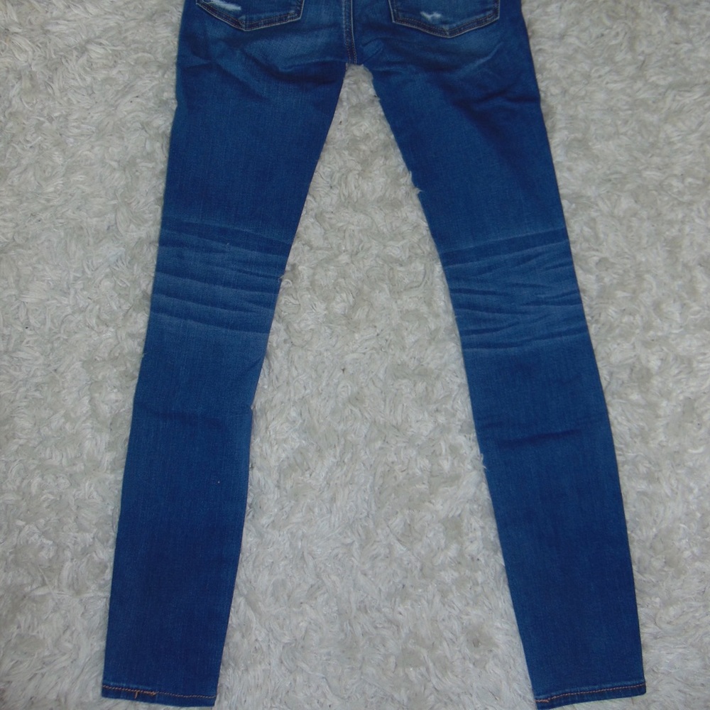 American Eagle Outfitters Ripped Jeans